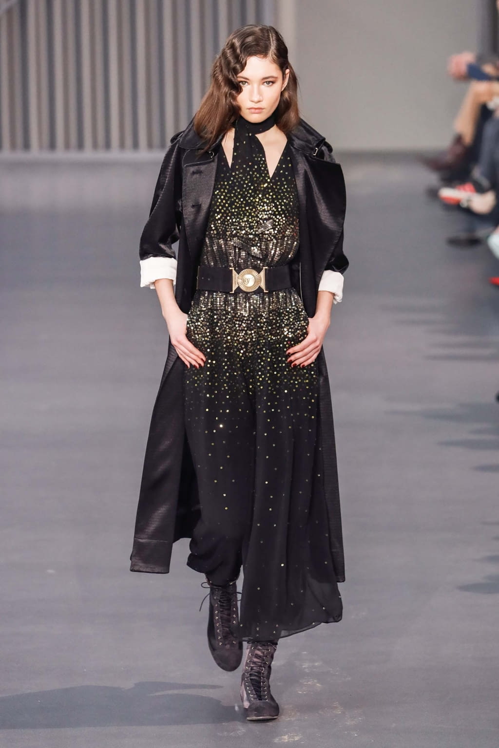 Fashion Week London Fall/Winter 2018 look 24 from the Temperley London collection 女装