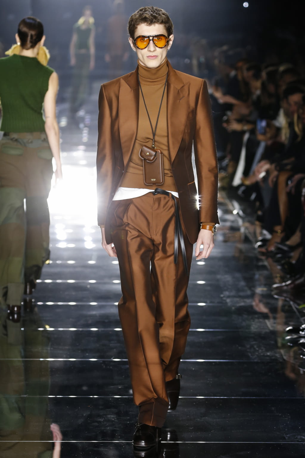 Fashion Week New York Fall/Winter 2020 look 14 from the Tom Ford collection 女装