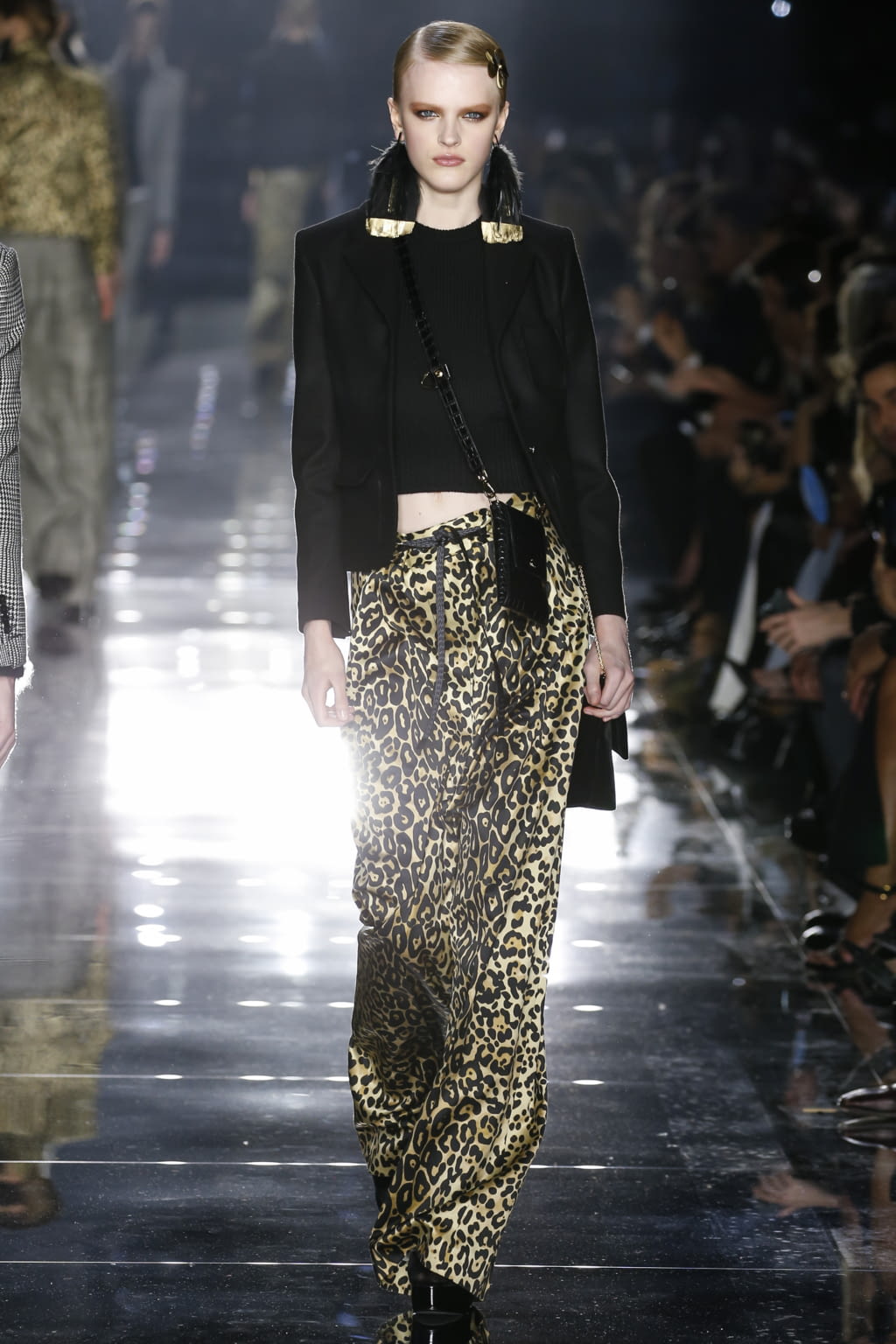 Fashion Week New York Fall/Winter 2020 look 27 from the Tom Ford collection womenswear