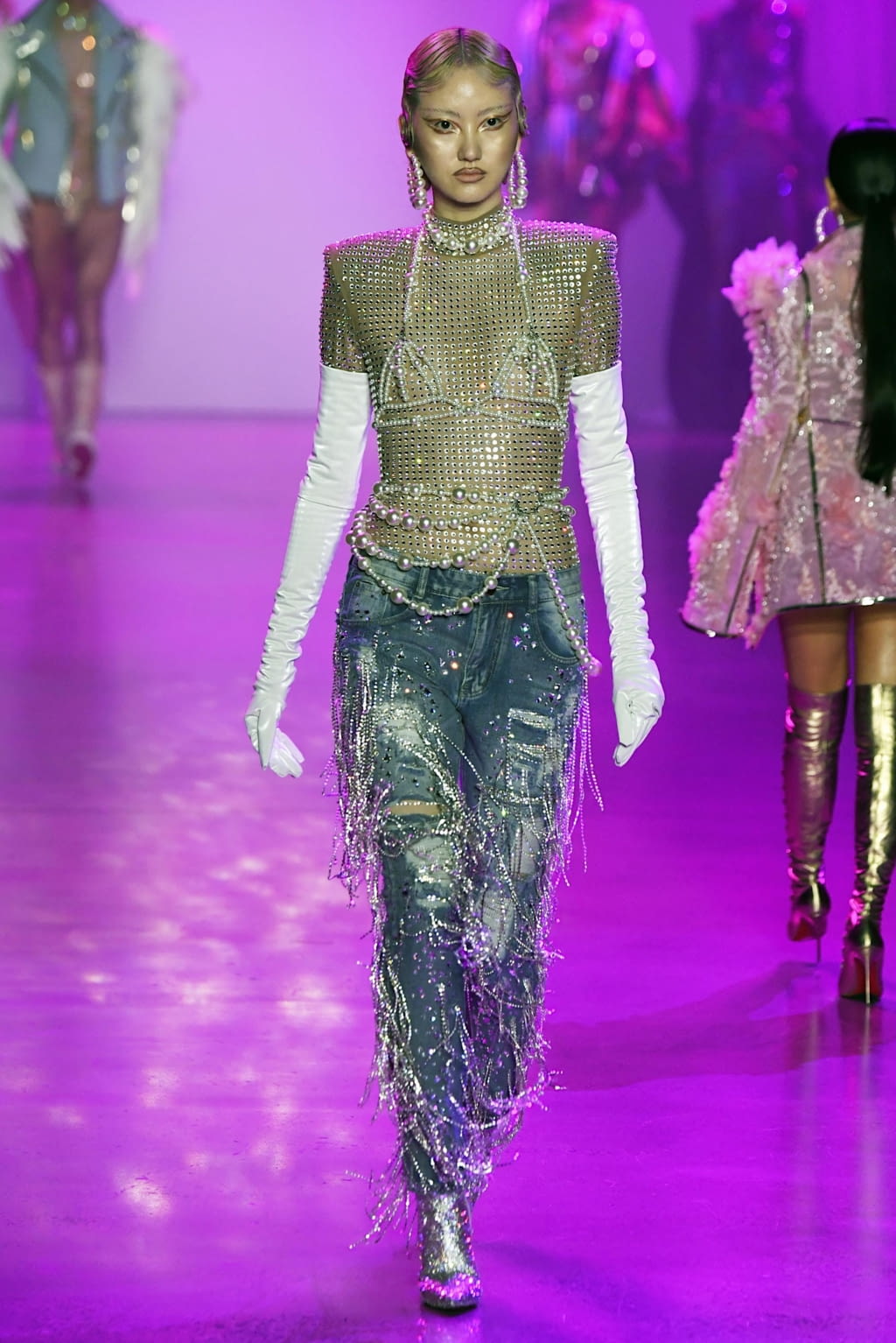 Fashion Week New York Fall/Winter 2020 look 10 from the The Blonds collection womenswear