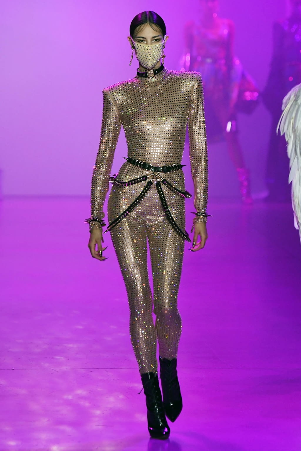 Fashion Week New York Fall/Winter 2020 look 14 from the The Blonds collection womenswear