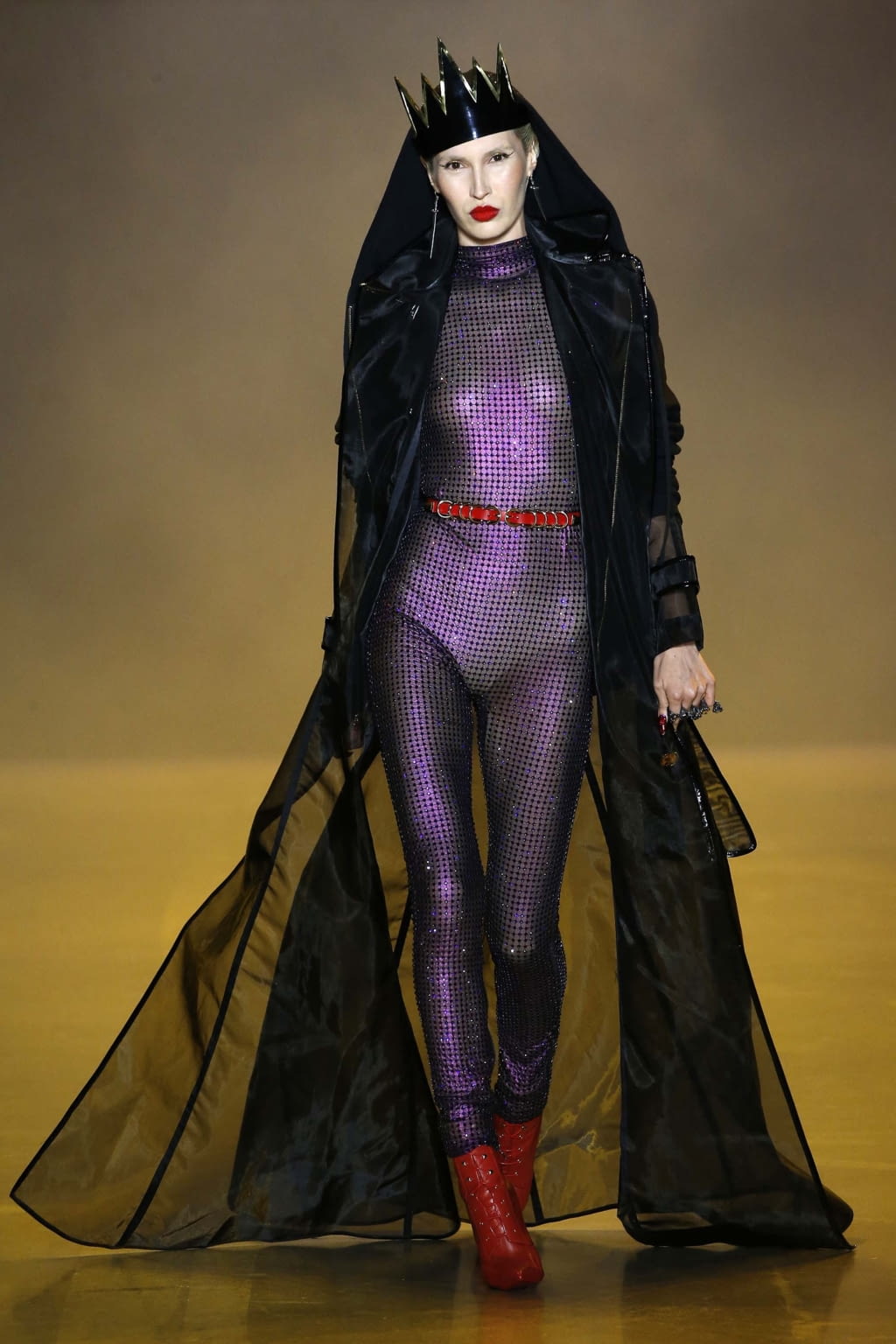 Fashion Week New York Spring/Summer 2019 look 3 from the The Blonds collection womenswear