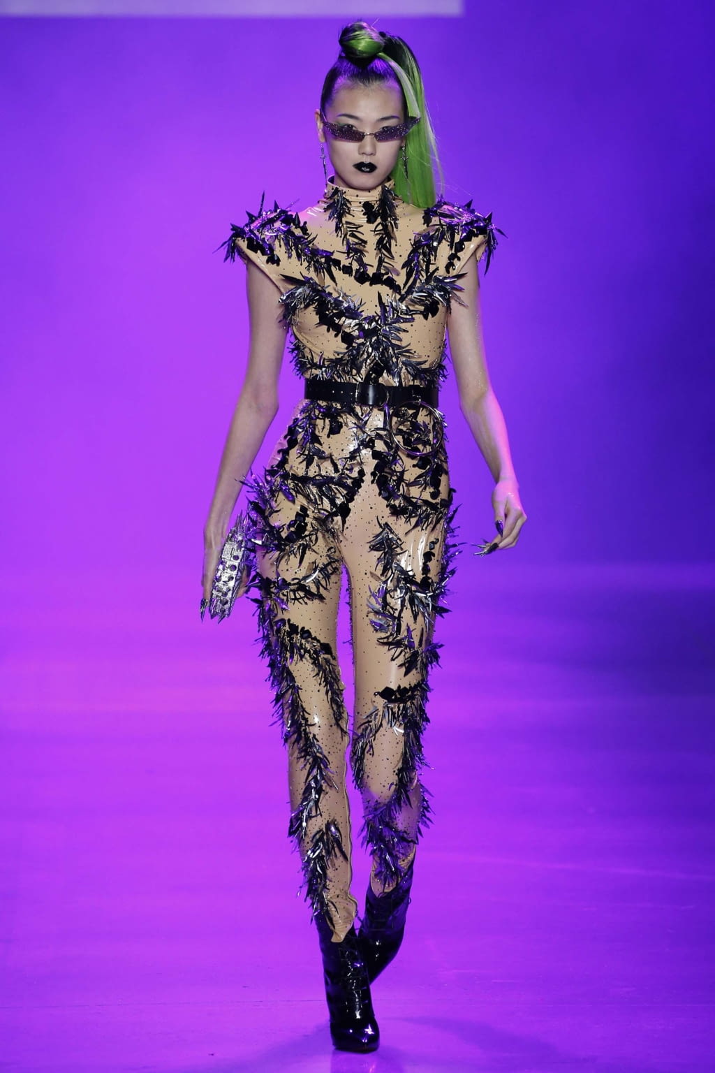 Fashion Week New York Spring/Summer 2019 look 19 from the The Blonds collection 女装
