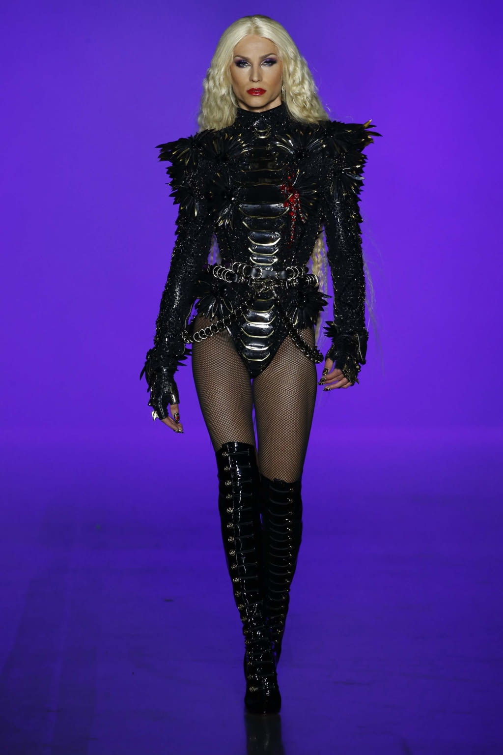 Fashion Week New York Spring/Summer 2019 look 24 from the The Blonds collection 女装