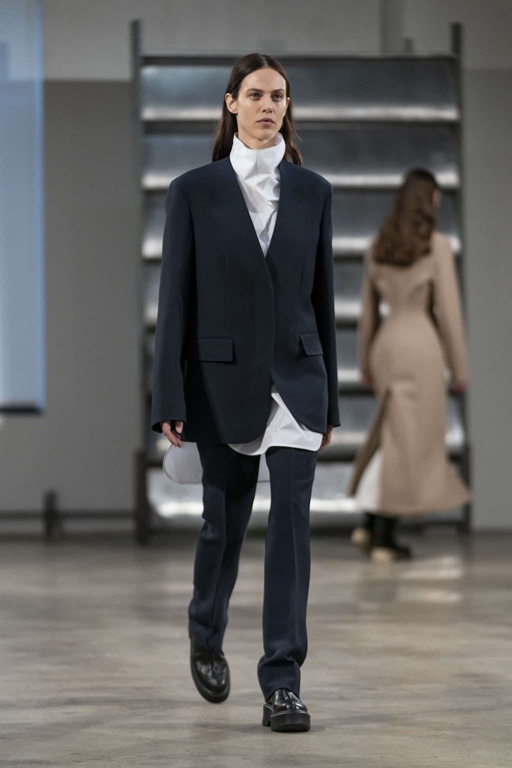 Fashion Week New York Fall/Winter 2019 look 4 from the The Row collection 女装
