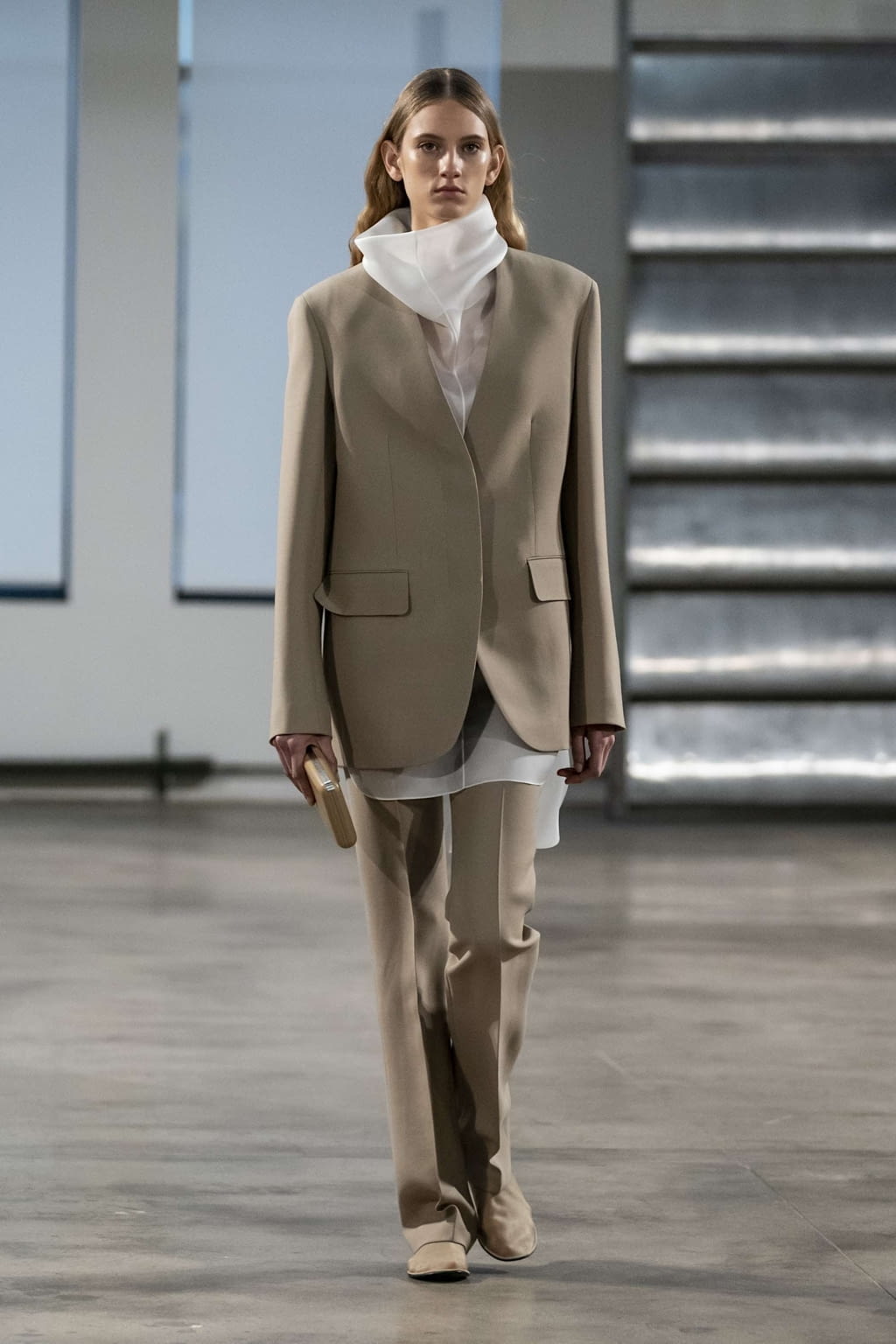 Fashion Week New York Fall/Winter 2019 look 7 from the The Row collection womenswear