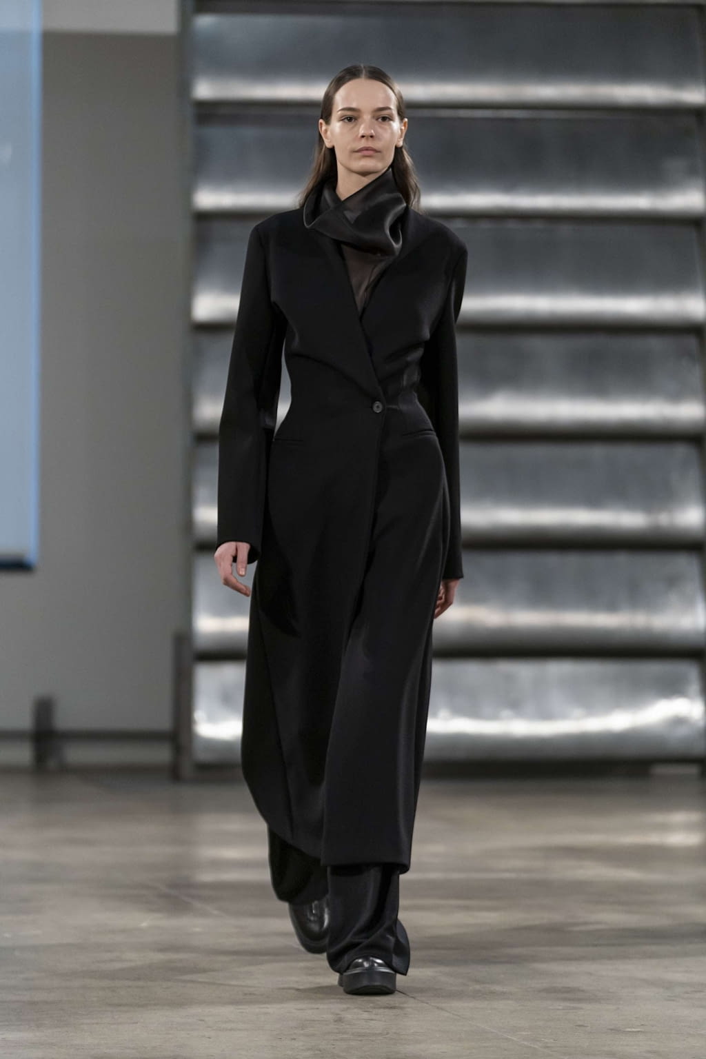 Fashion Week New York Fall/Winter 2019 look 30 from the The Row collection womenswear