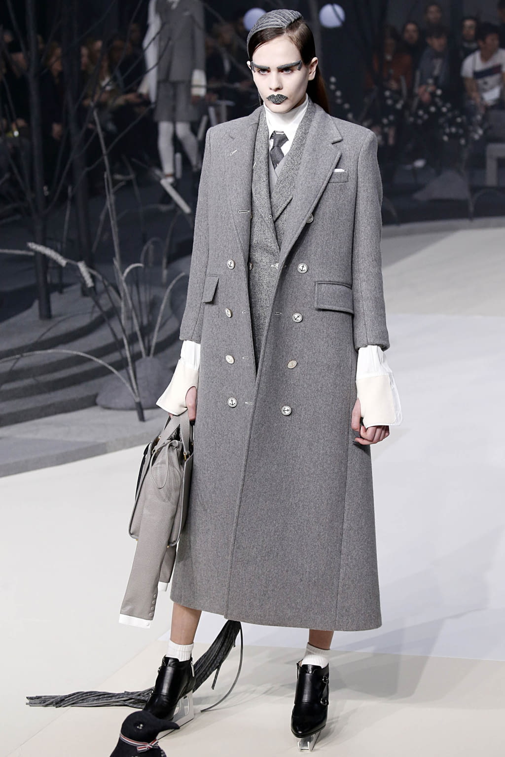 Fashion Week New York Fall/Winter 2017 look 16 from the Thom Browne collection womenswear