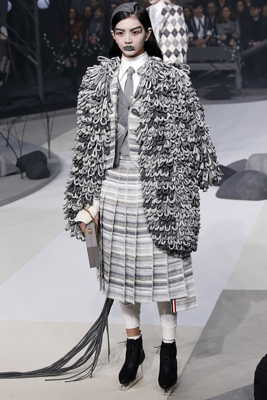 Fashion Week New York Fall/Winter 2017 look 18 from the Thom Browne collection 女装