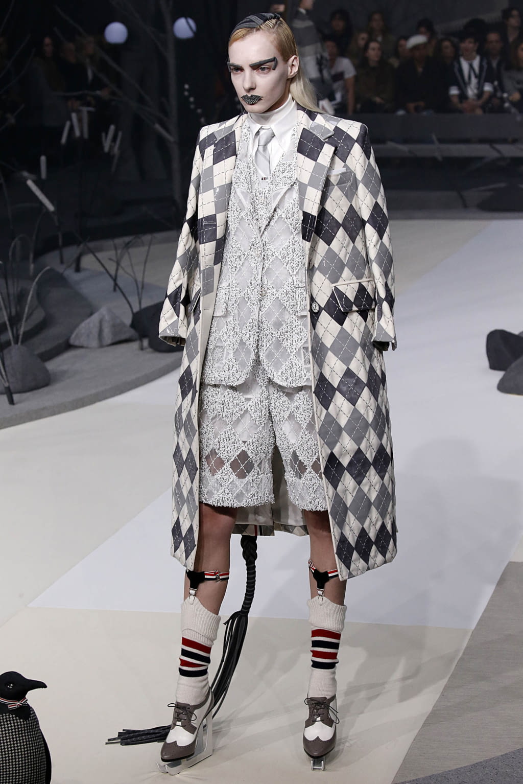 Fashion Week New York Fall/Winter 2017 look 19 from the Thom Browne collection womenswear