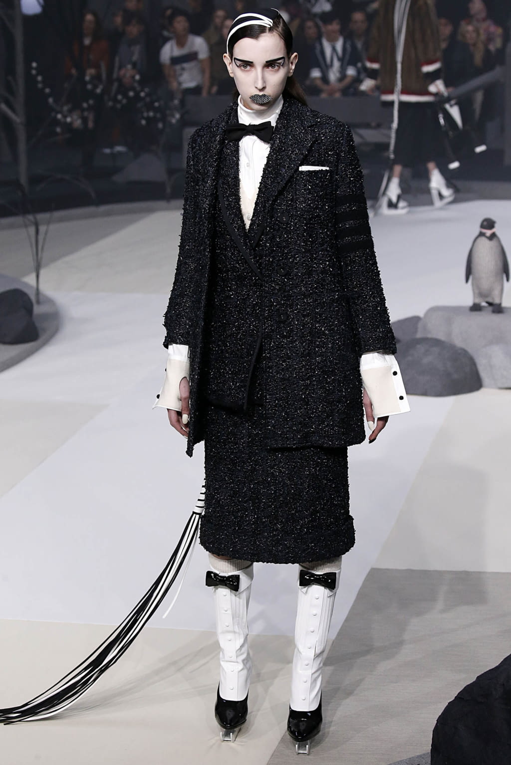 Fashion Week New York Fall/Winter 2017 look 41 from the Thom Browne collection 女装