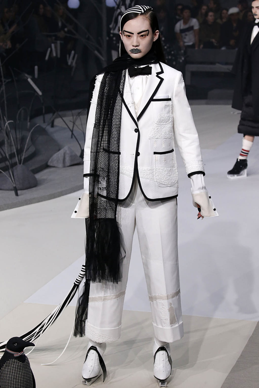 Fashion Week New York Fall/Winter 2017 look 45 from the Thom Browne collection womenswear