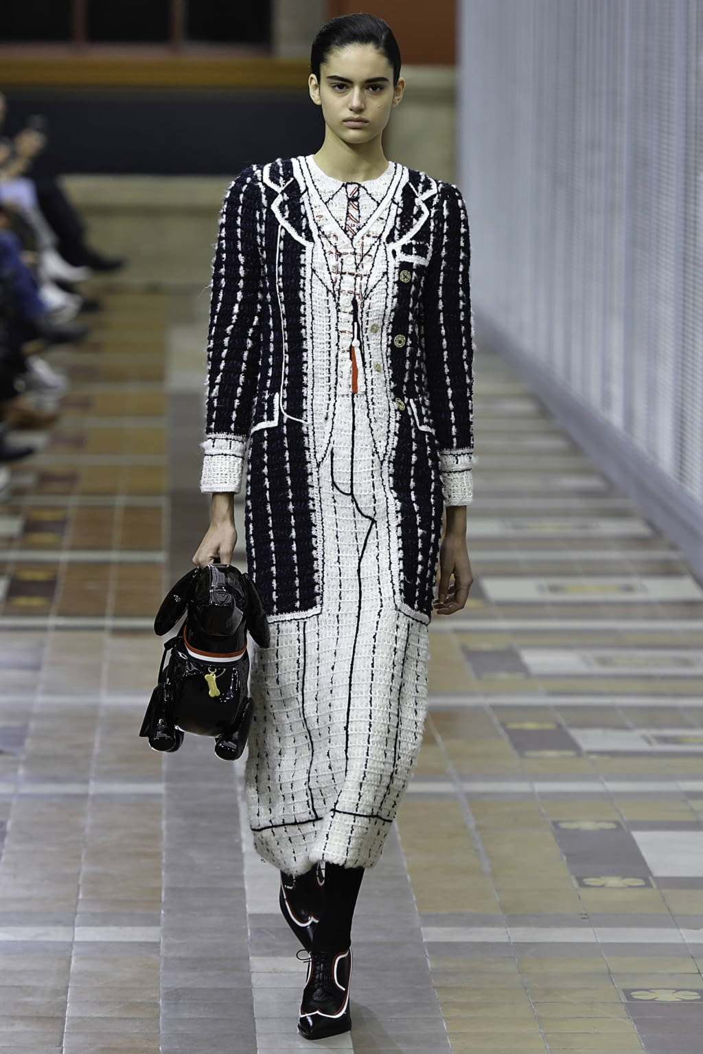Fashion Week Paris Fall/Winter 2019 look 27 from the Thom Browne collection womenswear