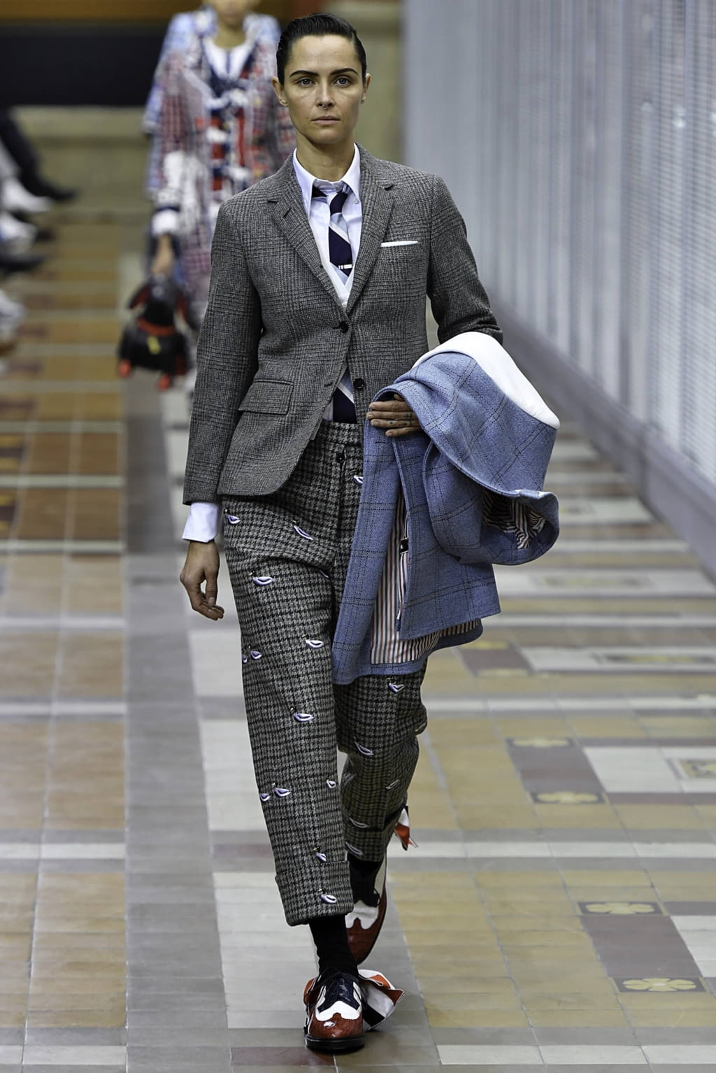 Fashion Week Paris Fall/Winter 2019 look 39 from the Thom Browne collection womenswear