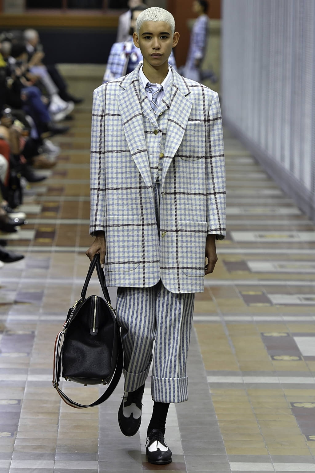 Fashion Week Paris Fall/Winter 2019 look 40 from the Thom Browne collection 女装