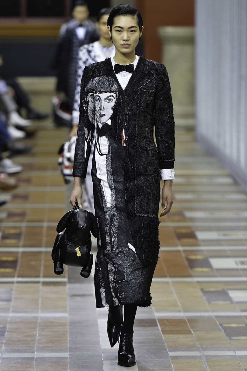 Fashion Week Paris Fall/Winter 2019 look 54 from the Thom Browne collection 女装