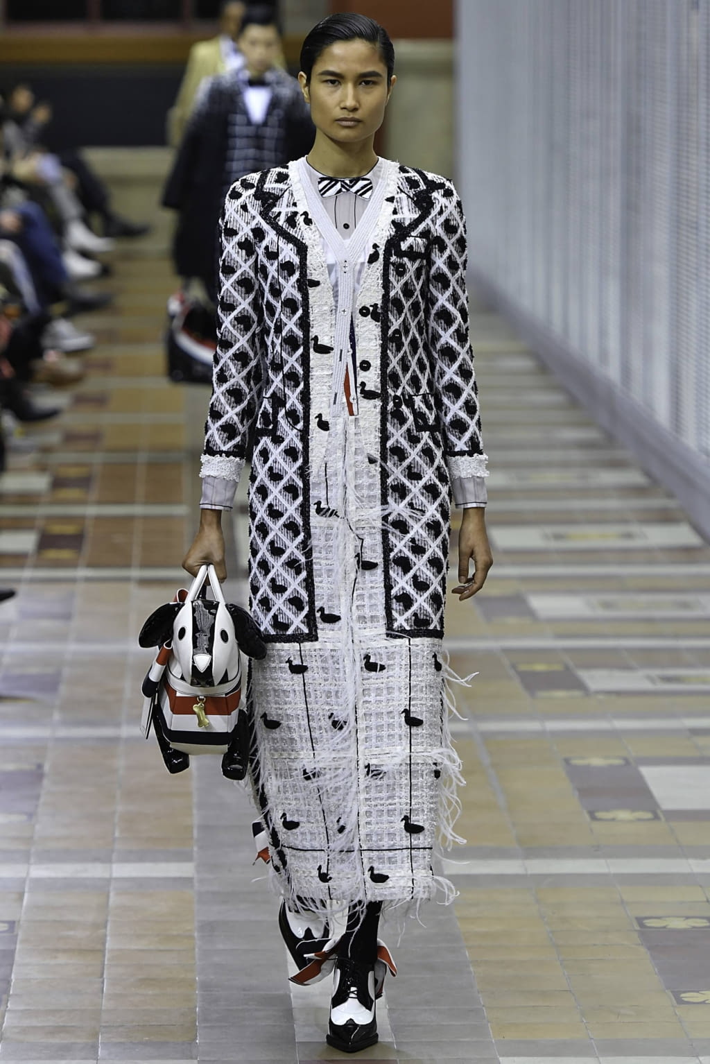 Fashion Week Paris Fall/Winter 2019 look 55 from the Thom Browne collection 女装