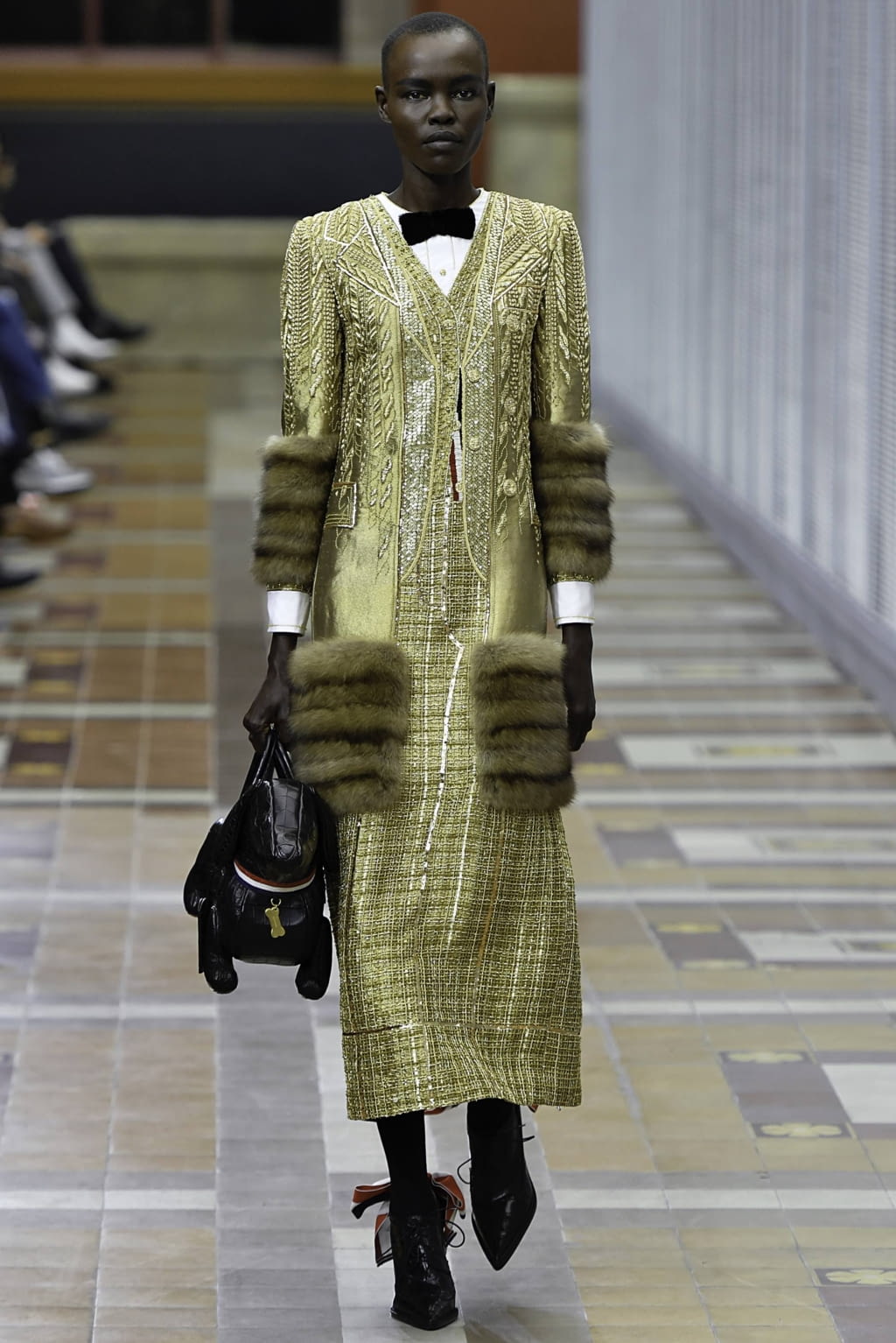 Fashion Week Paris Fall/Winter 2019 look 58 from the Thom Browne collection womenswear