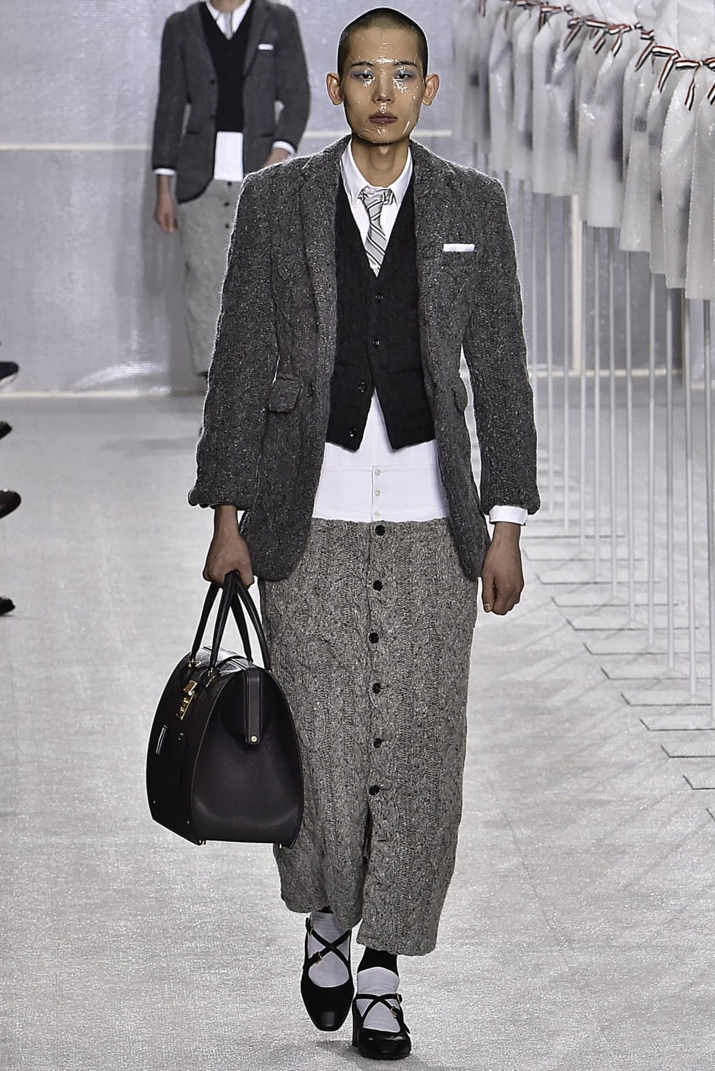Fashion Week Paris Fall/Winter 2019 look 13 from the Thom Browne collection menswear