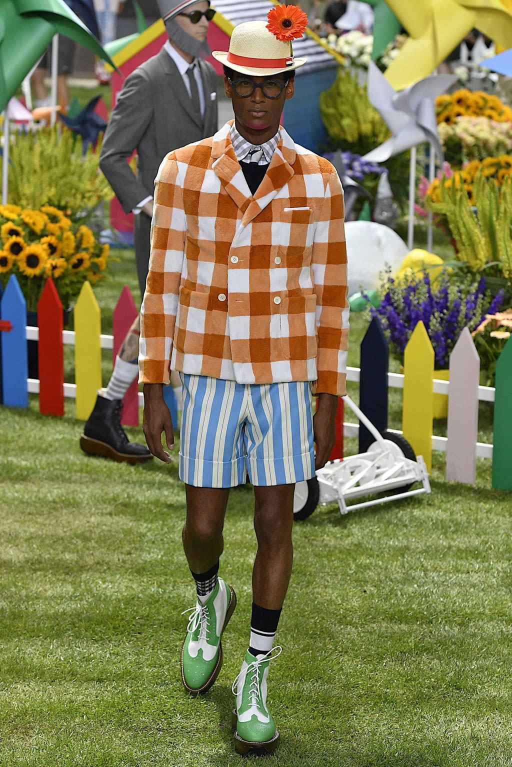 Fashion Week Paris Spring/Summer 2019 look 38 from the Thom Browne collection 男装