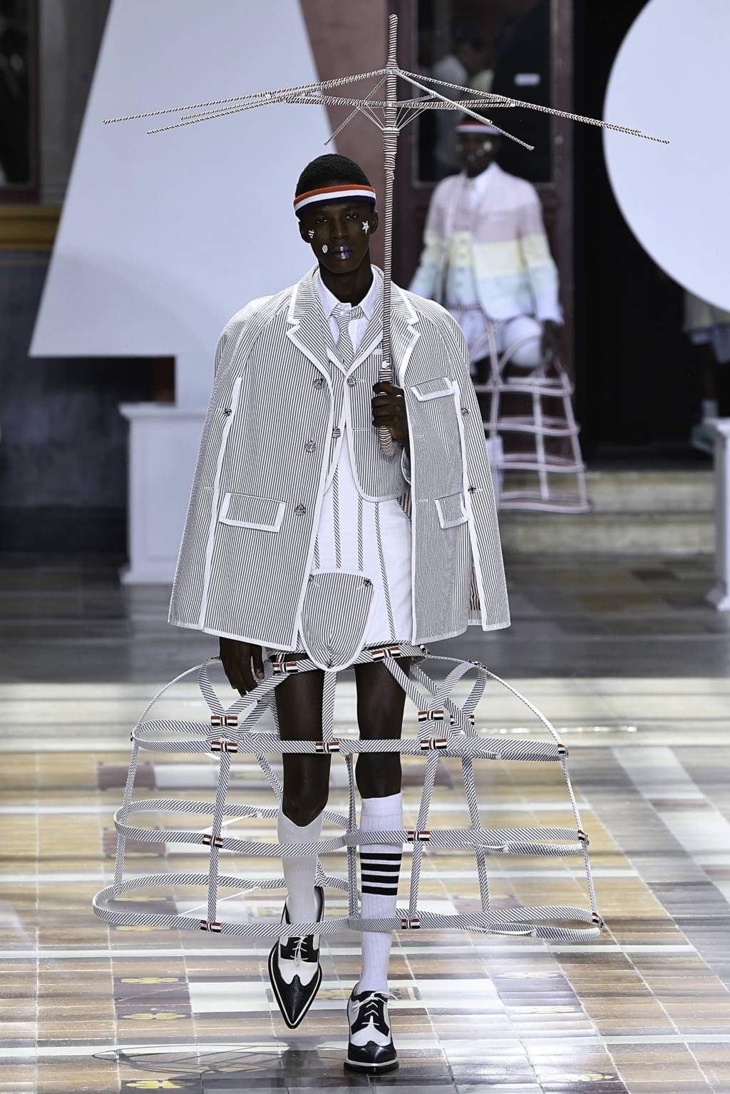 Fashion Week Paris Spring/Summer 2020 look 37 from the Thom Browne collection menswear