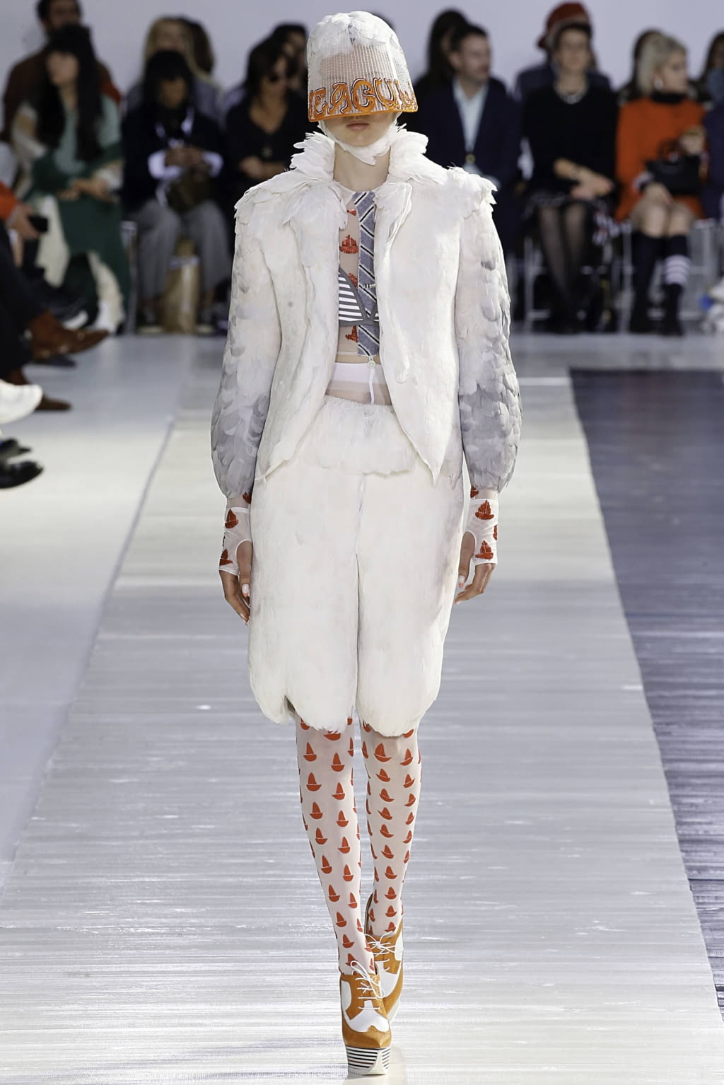 Fashion Week Paris Spring/Summer 2019 look 3 from the Thom Browne collection womenswear
