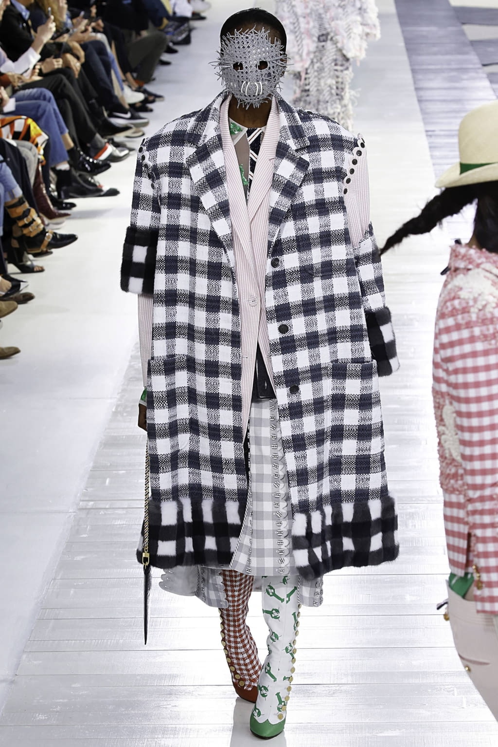 Fashion Week Paris Spring/Summer 2019 look 13 from the Thom Browne collection 女装