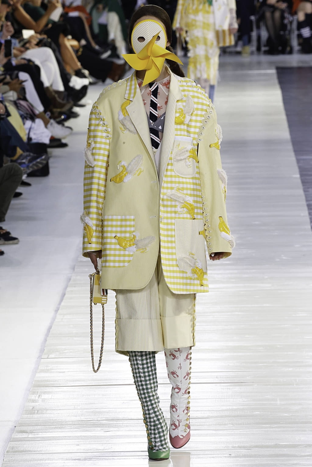 Fashion Week Paris Spring/Summer 2019 look 19 from the Thom Browne collection 女装