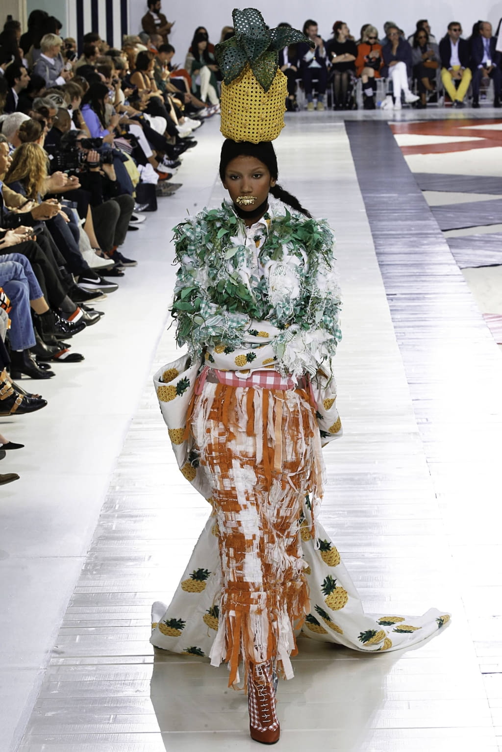 Fashion Week Paris Spring/Summer 2019 look 40 de la collection Thom Browne womenswear