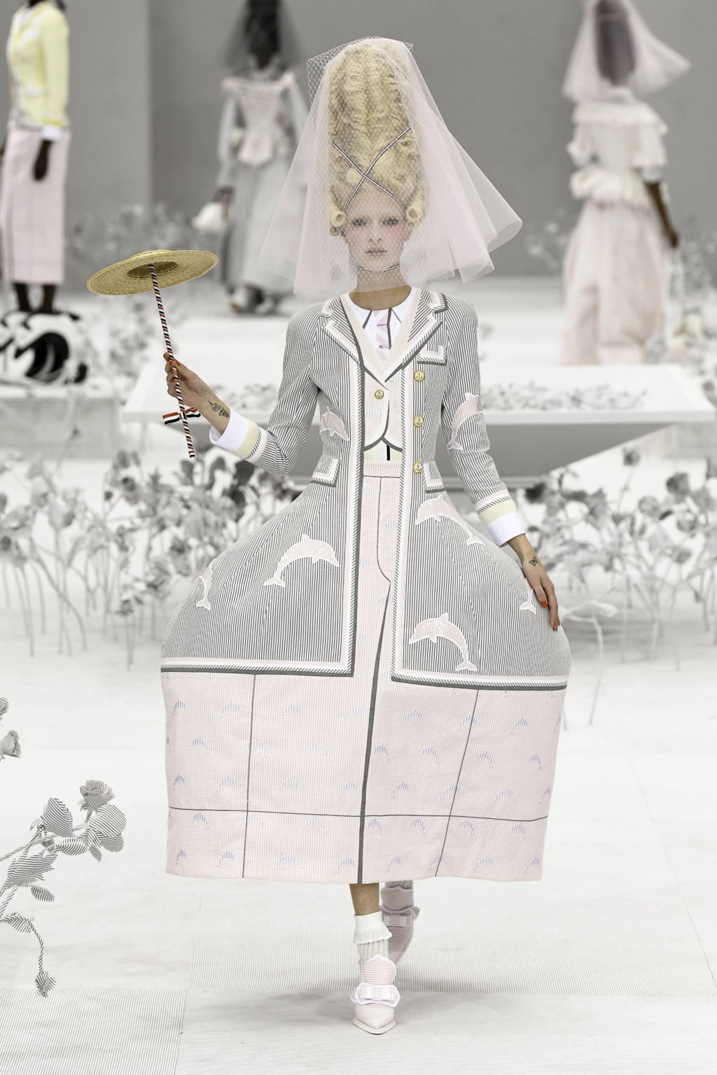 Fashion Week Paris Spring/Summer 2020 look 11 from the Thom Browne collection womenswear