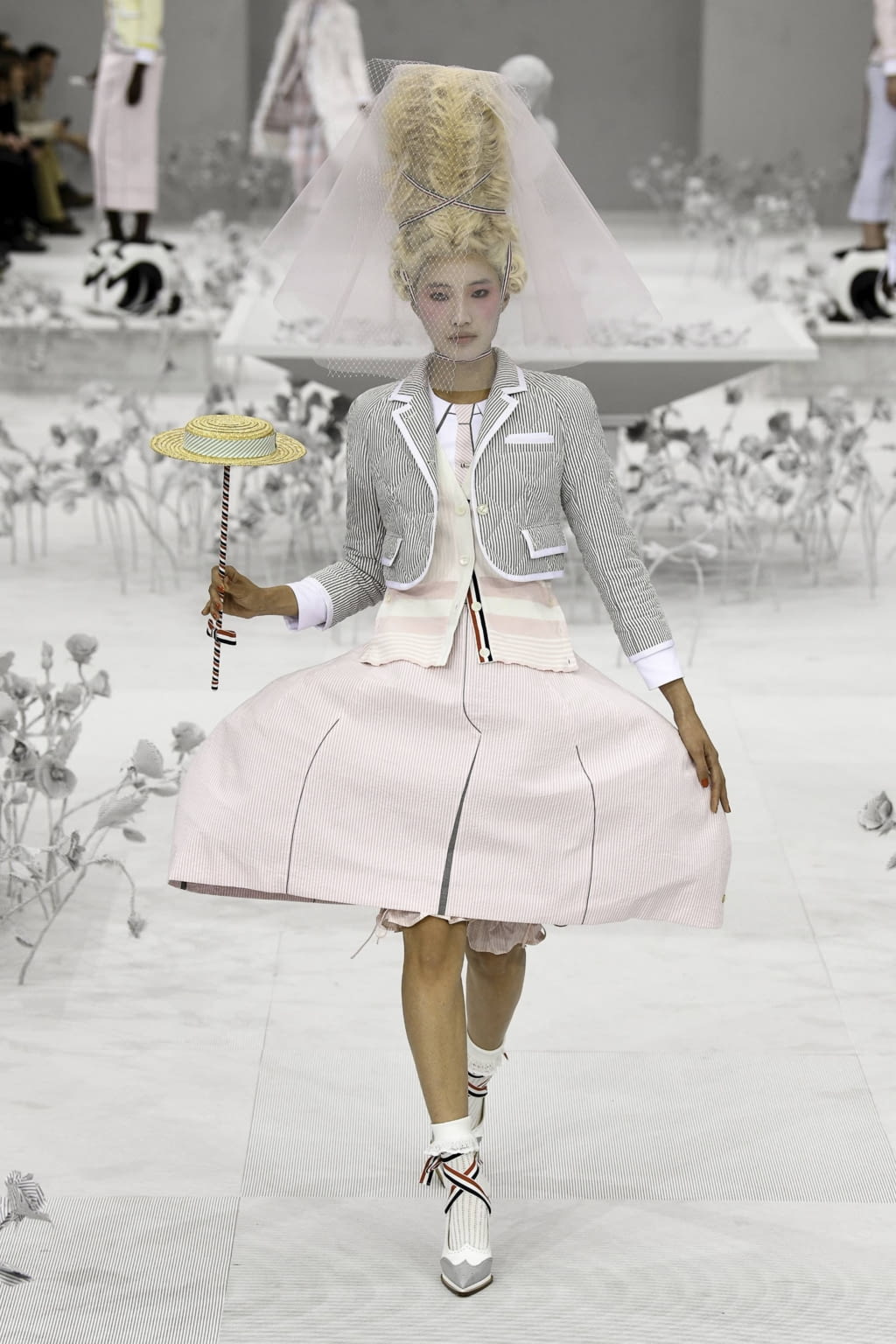 Fashion Week Paris Spring/Summer 2020 look 15 from the Thom Browne collection womenswear