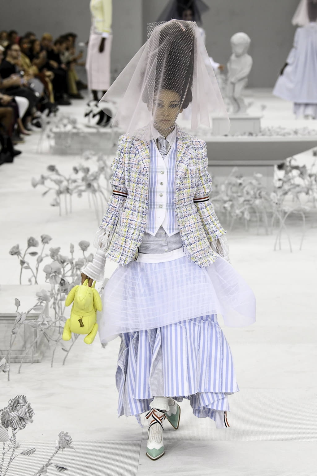 Fashion Week Paris Spring/Summer 2020 look 19 from the Thom Browne collection 女装