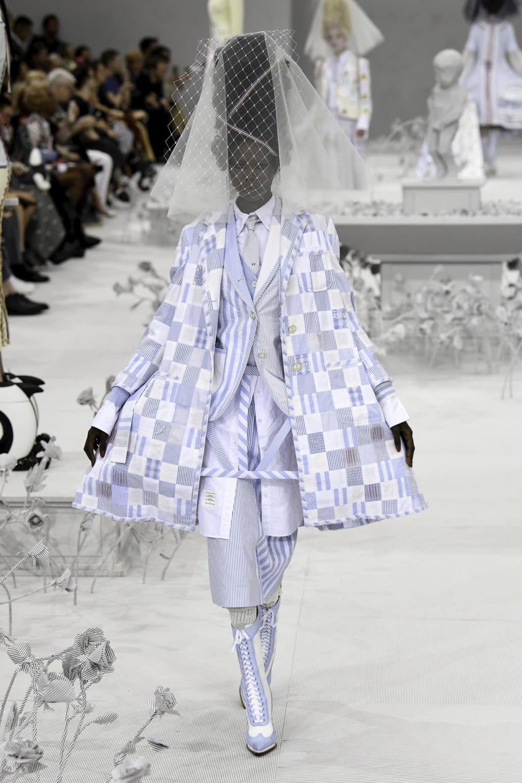 Fashion Week Paris Spring/Summer 2020 look 23 from the Thom Browne collection womenswear