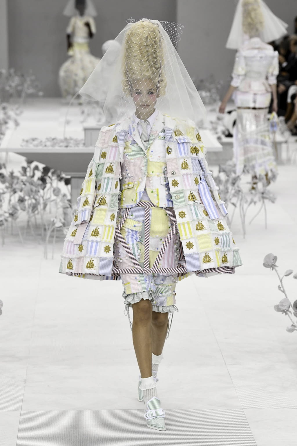 Fashion Week Paris Spring/Summer 2020 look 27 from the Thom Browne collection 女装