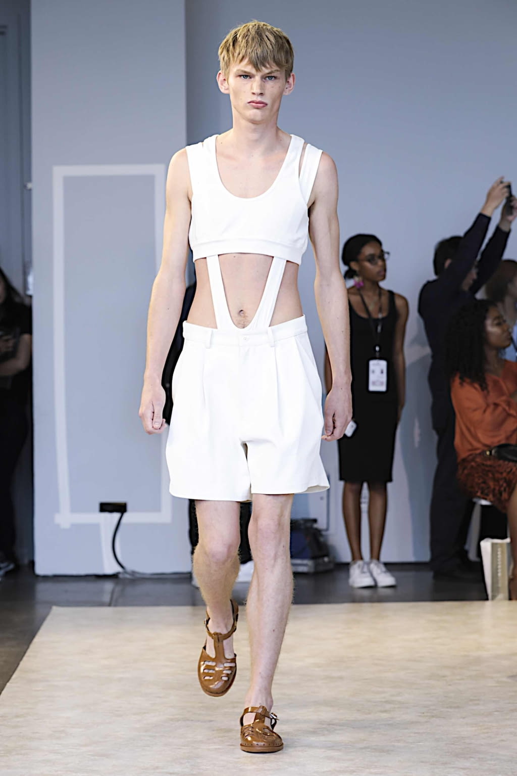 Fashion Week New York Spring/Summer 2020 look 23 from the Threegun collection womenswear