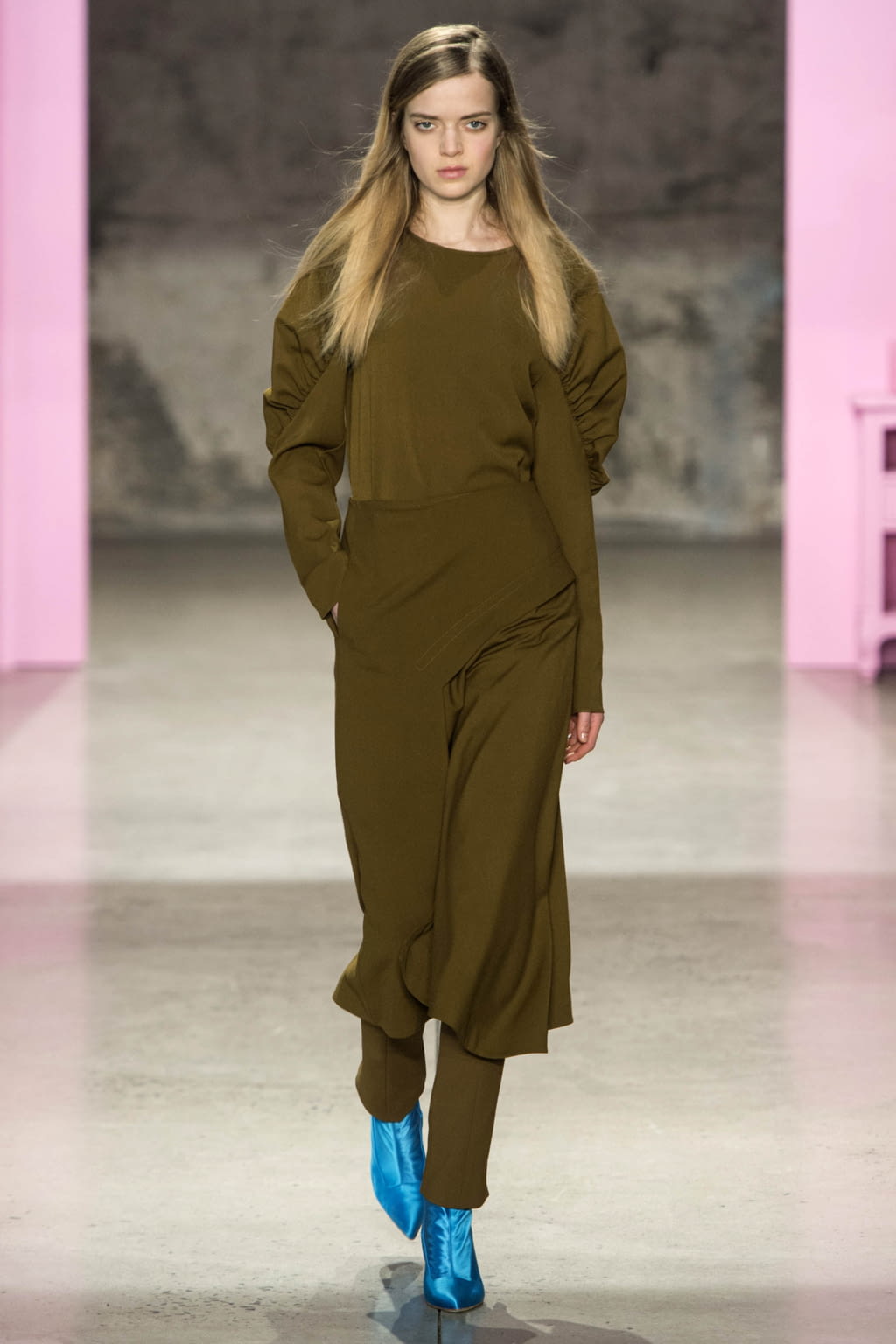 Fashion Week New York Fall/Winter 2017 look 5 from the Tibi collection womenswear