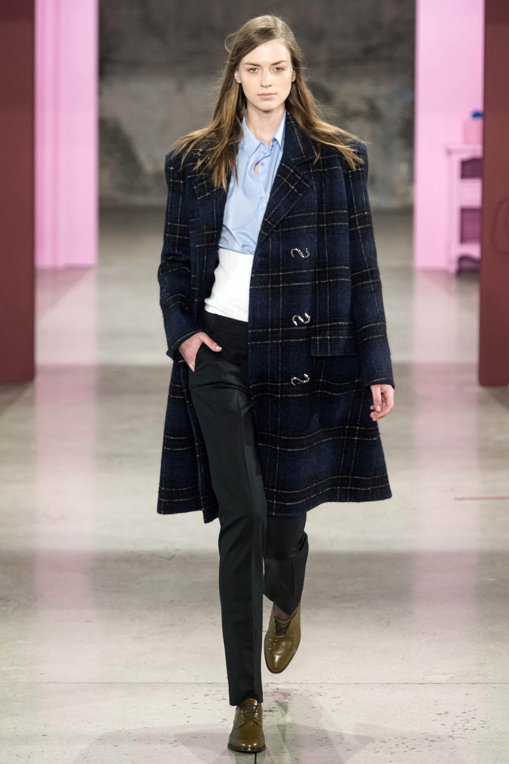 Fashion Week New York Fall/Winter 2017 look 21 from the Tibi collection womenswear