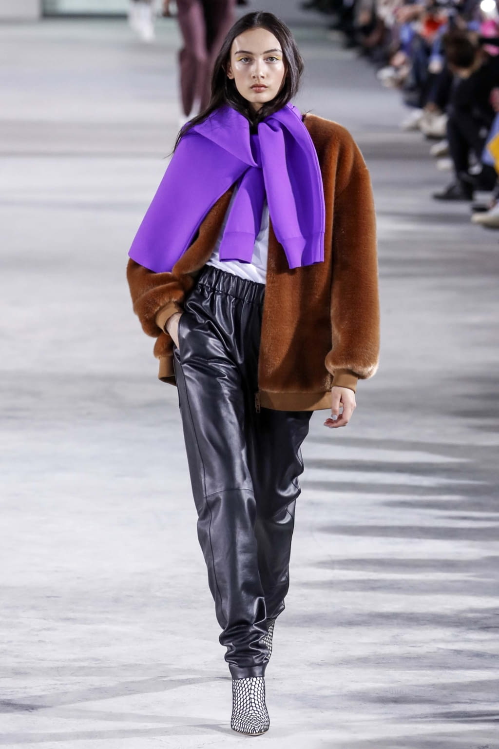 Fashion Week New York Fall/Winter 2018 look 20 from the Tibi collection 女装