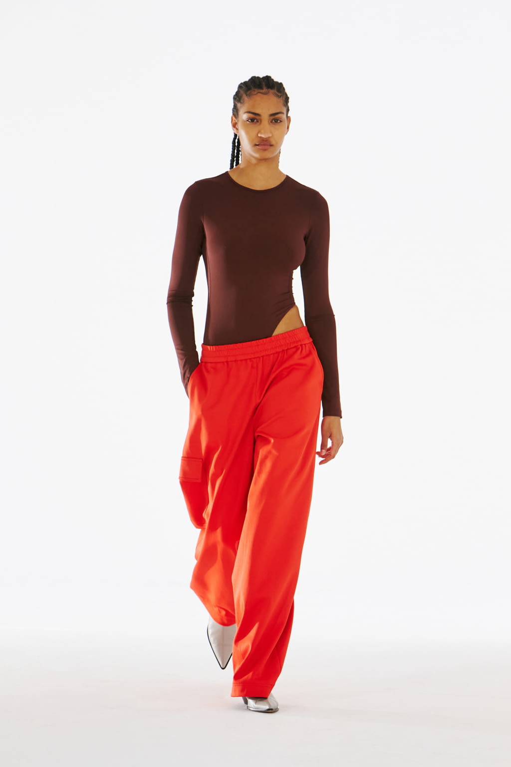 Fashion Week New York Fall/Winter 2022 look 1 de la collection Tibi womenswear