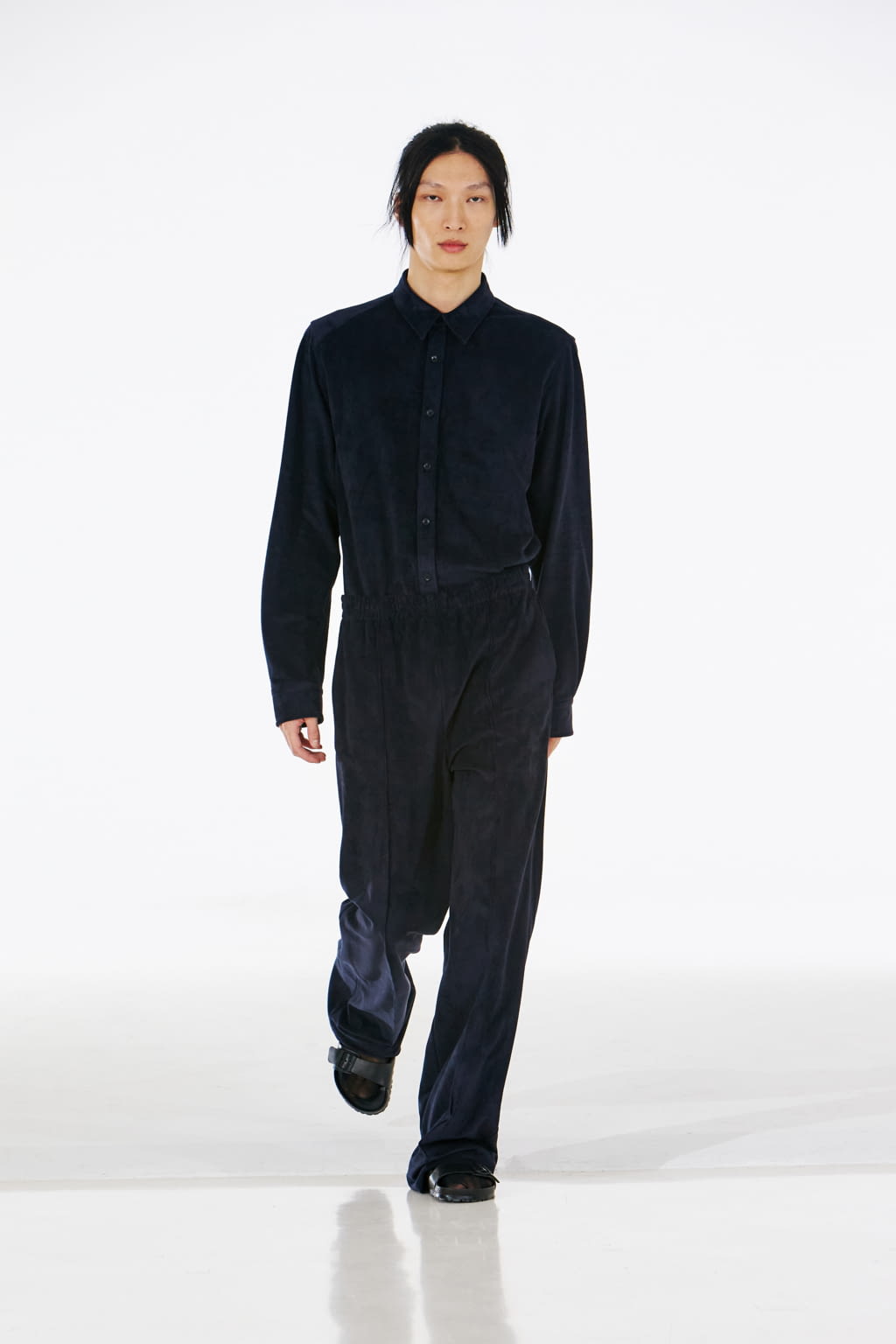 Fashion Week New York Fall/Winter 2022 look 8 from the Tibi collection 女装