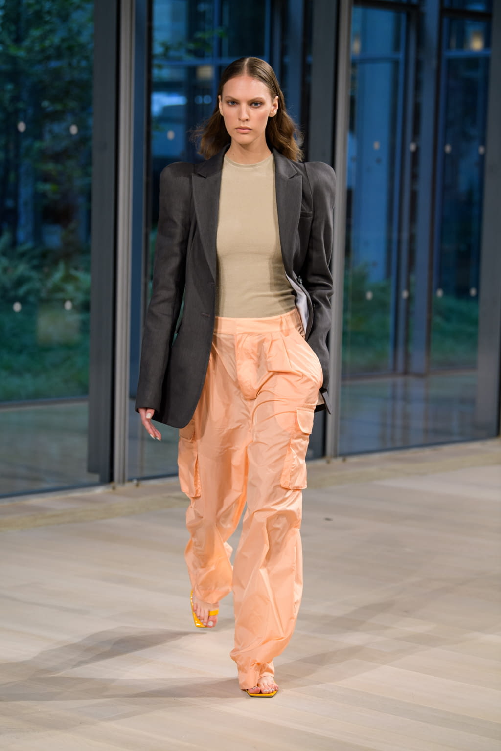 Fashion Week New York Spring/Summer 2020 look 1 from the Tibi collection 女装