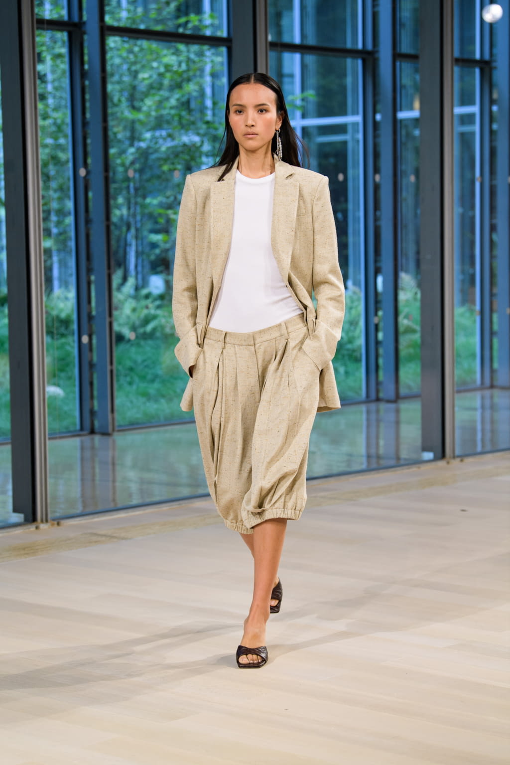 Fashion Week New York Spring/Summer 2020 look 19 from the Tibi collection 女装