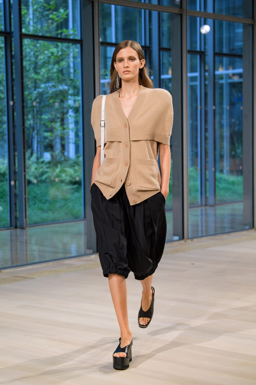 Fashion Week New York Spring/Summer 2020 look 21 from the Tibi collection womenswear