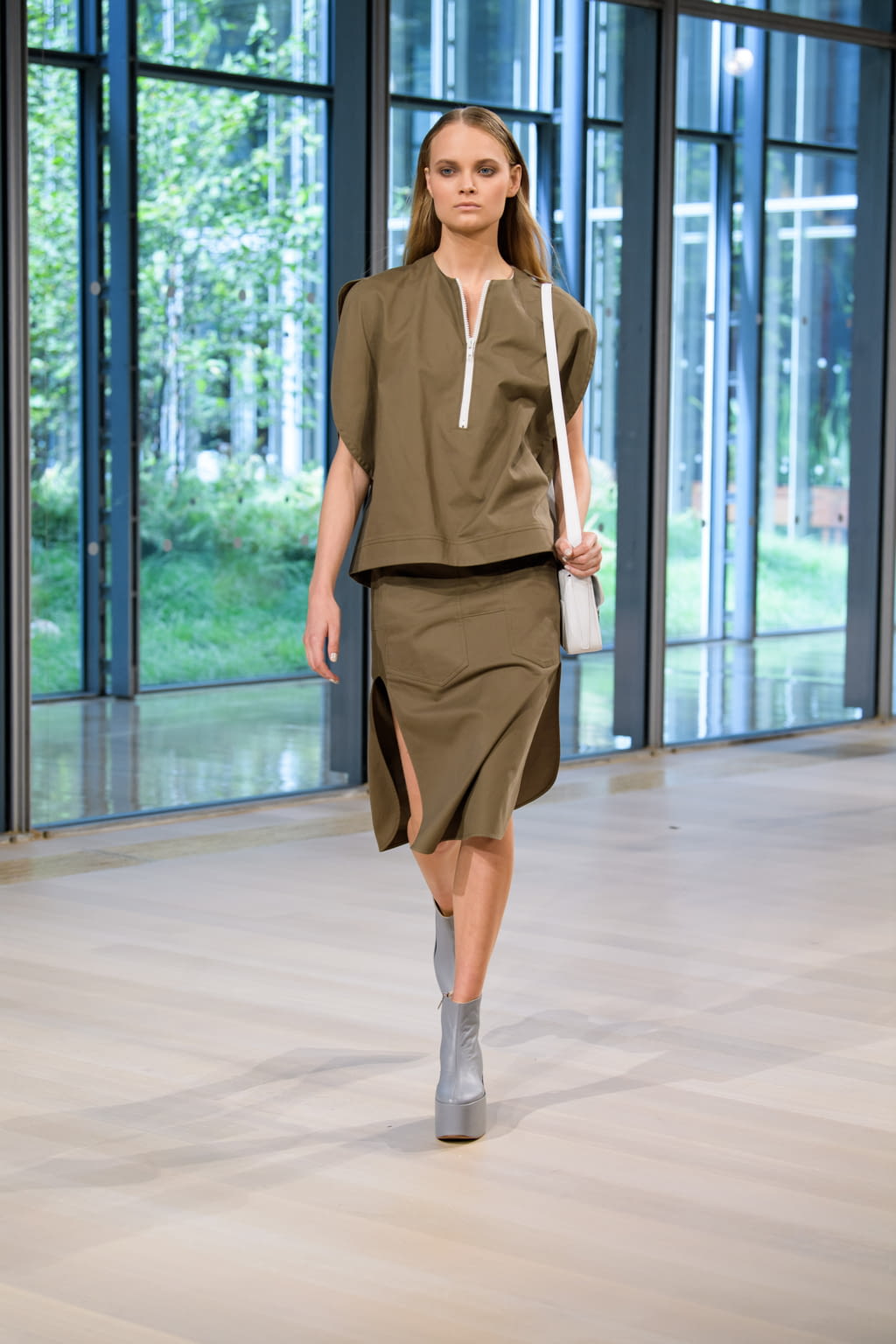 Fashion Week New York Spring/Summer 2020 look 9 from the Tibi collection womenswear