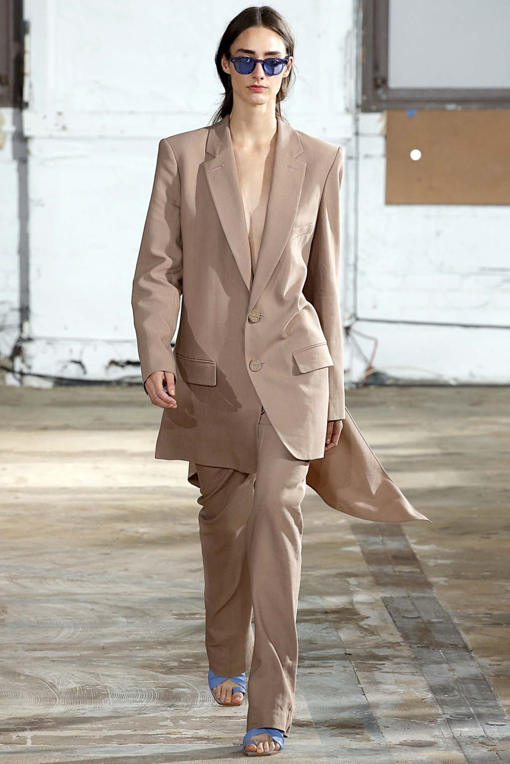 Fashion Week New York Spring/Summer 2019 look 7 from the Tibi collection womenswear