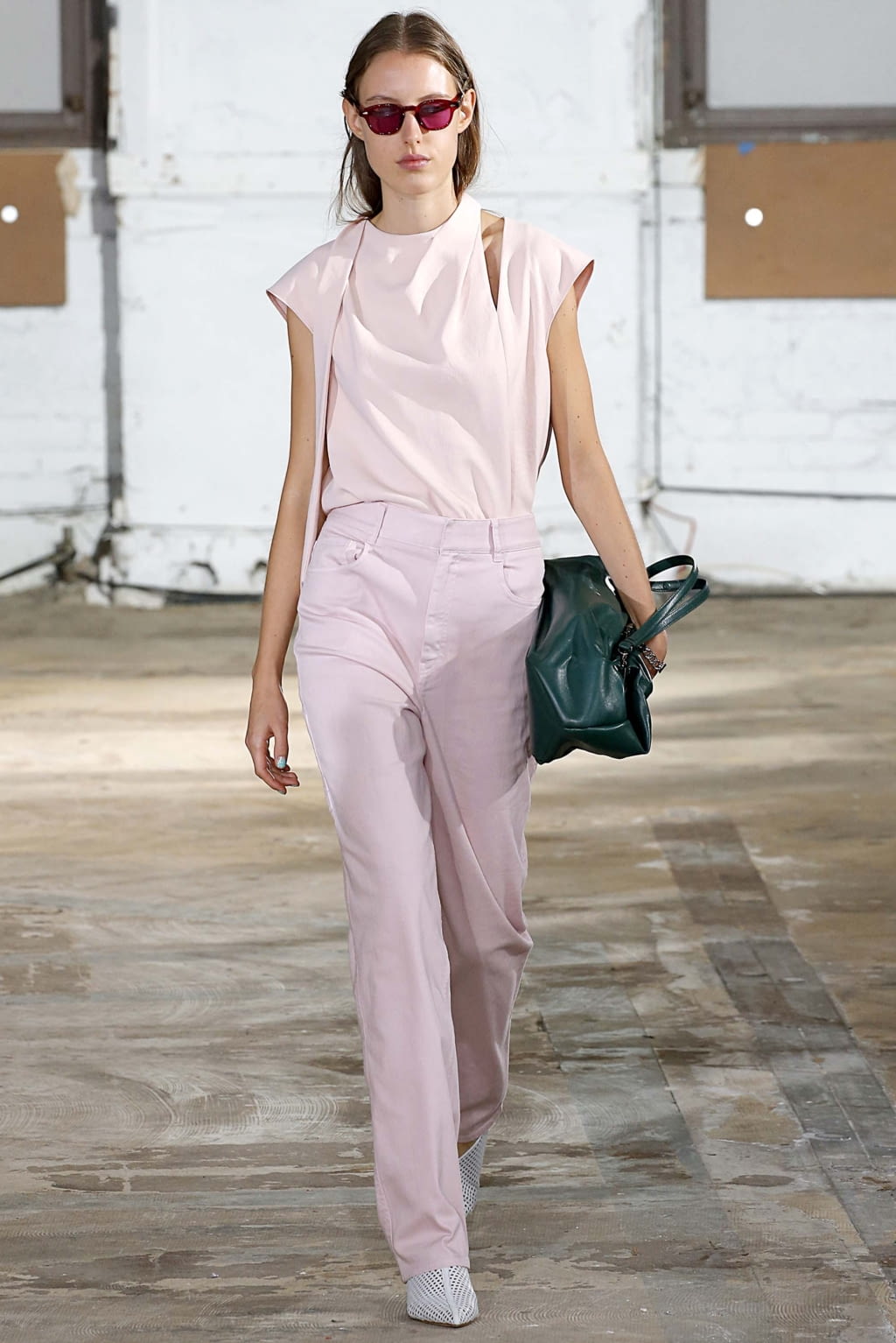 Fashion Week New York Spring/Summer 2019 look 18 from the Tibi collection 女装