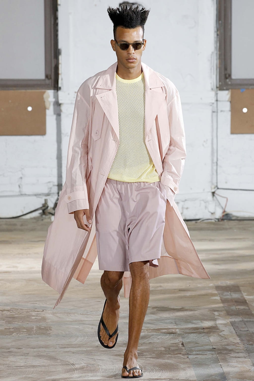 Fashion Week New York Spring/Summer 2019 look 22 from the Tibi collection 女装