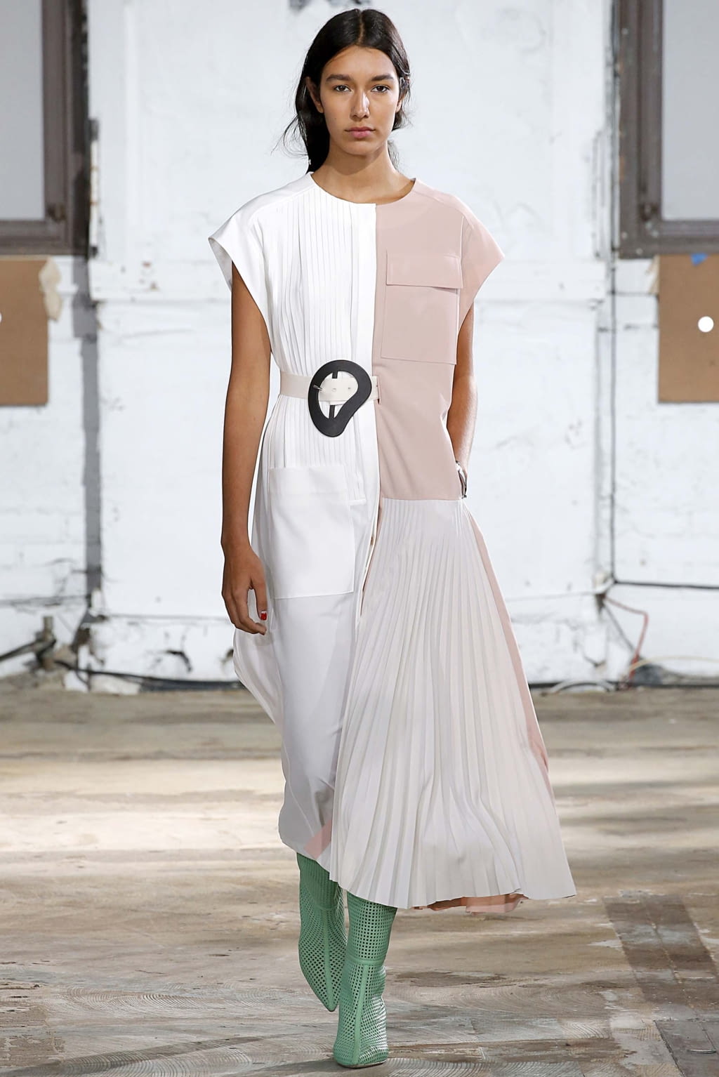 Fashion Week New York Spring/Summer 2019 look 23 from the Tibi collection 女装