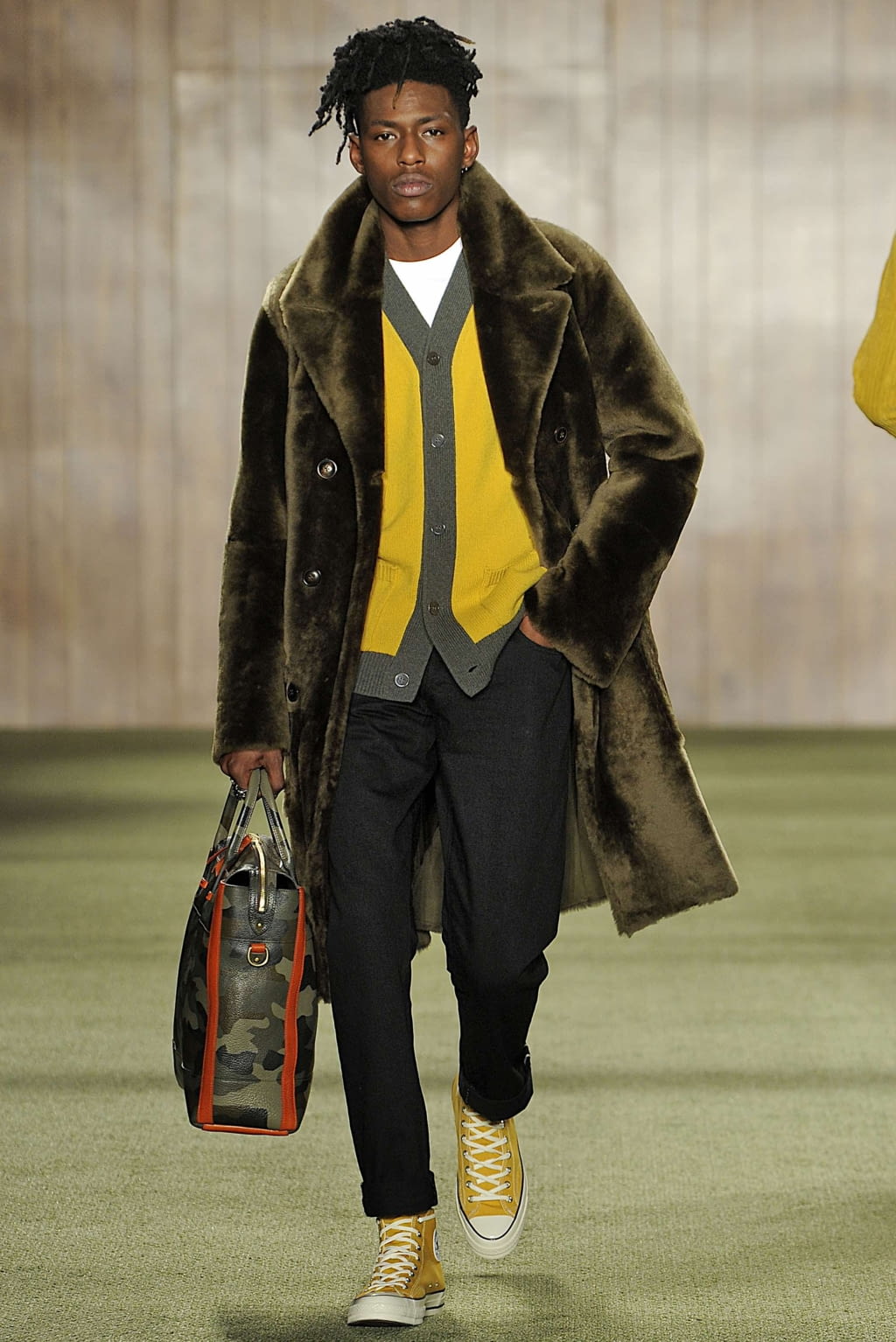 Fashion Week New York Fall/Winter 2019 look 9 from the Todd Snyder collection menswear