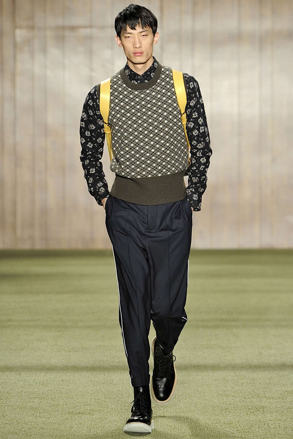Fashion Week New York Fall/Winter 2019 look 37 from the Todd Snyder collection menswear